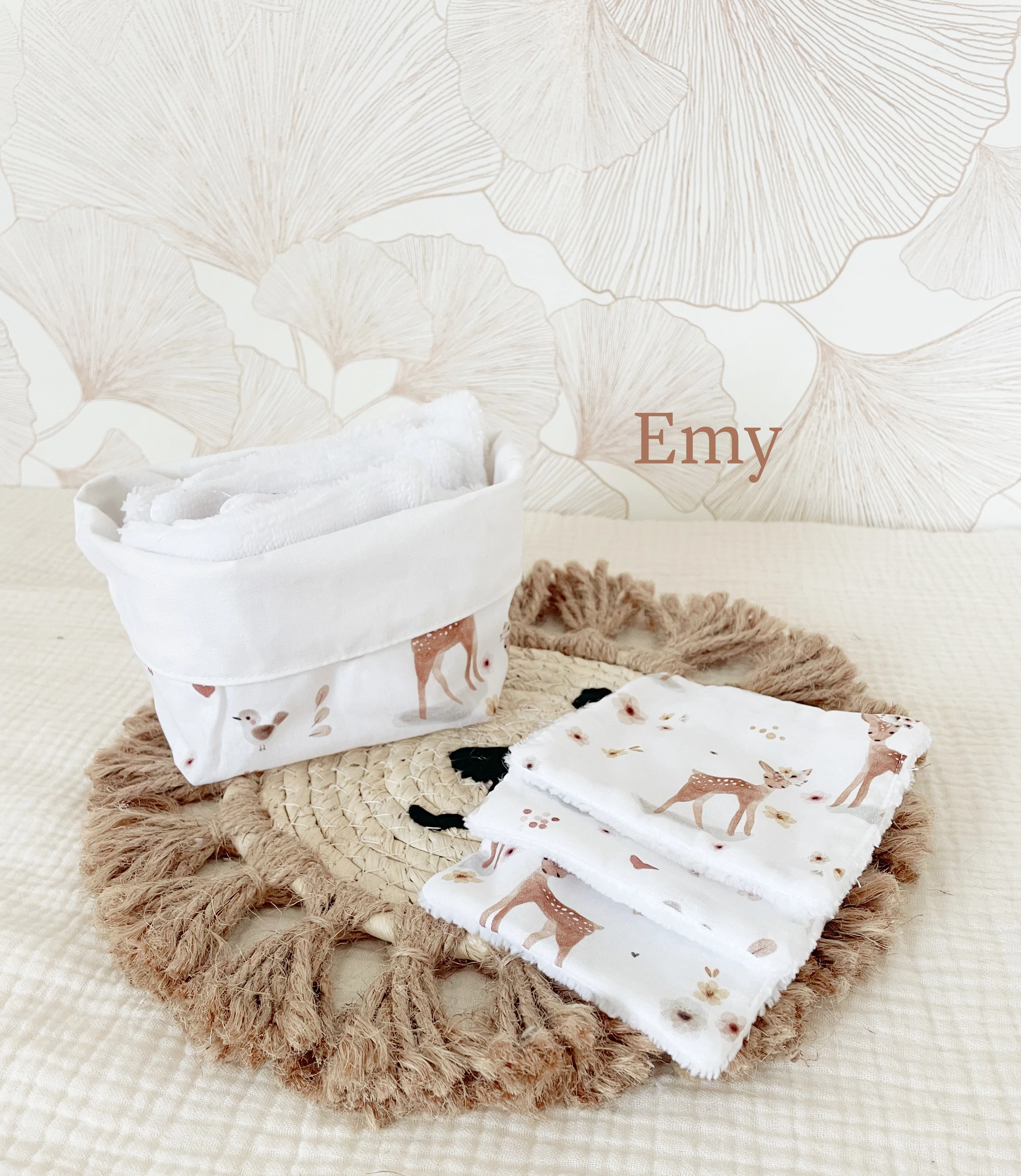 Ensemble assorti : les 10 lingettes bébé et la panière - Image 10