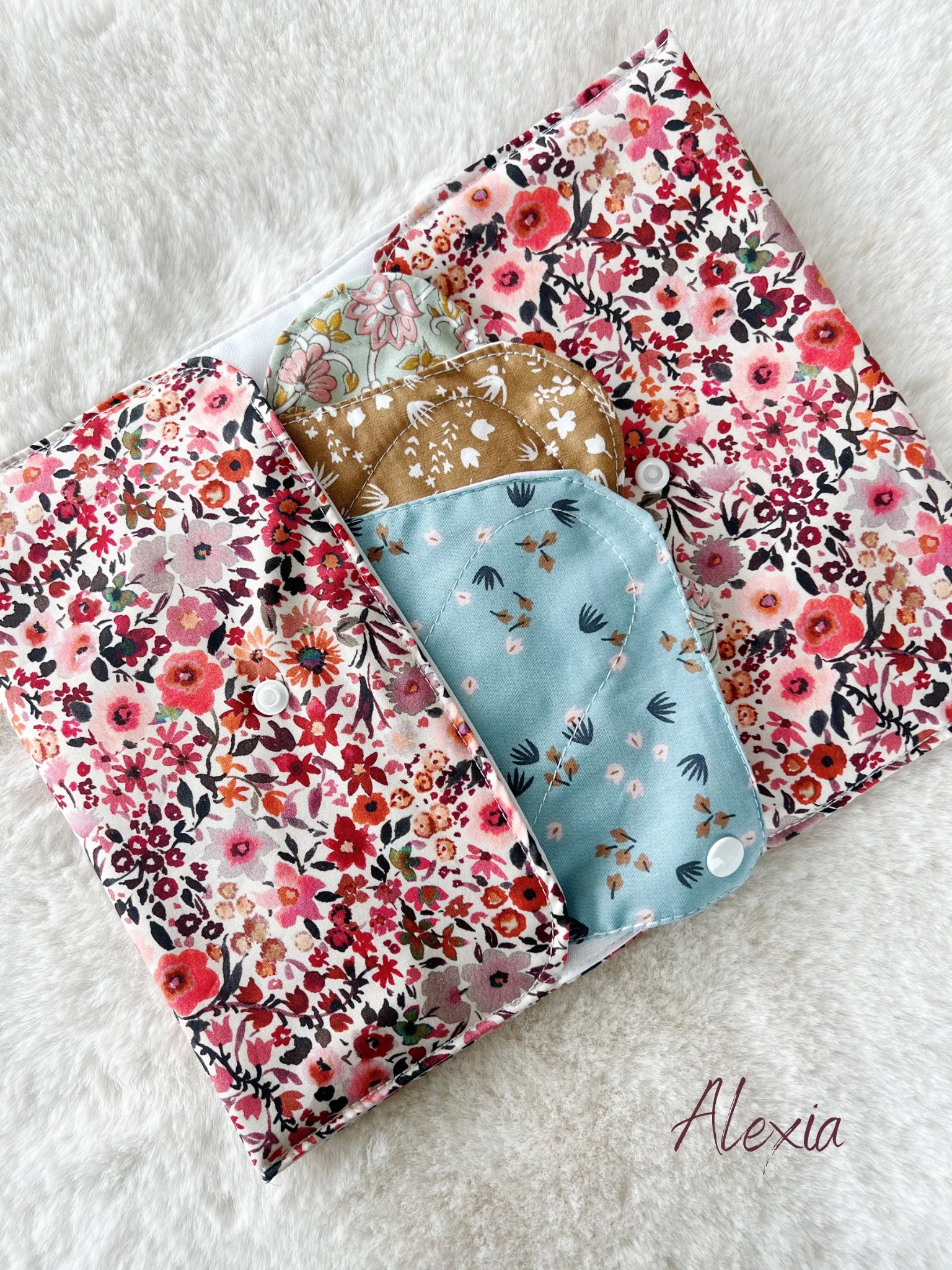 Pochette à culottes menstruelles/serviettes hygiéniques lavables - Image 14