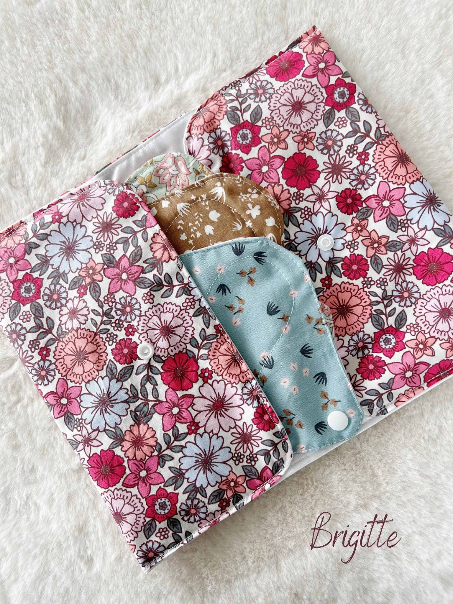 Pochette à culottes menstruelles/serviettes hygiéniques lavables - Image 16