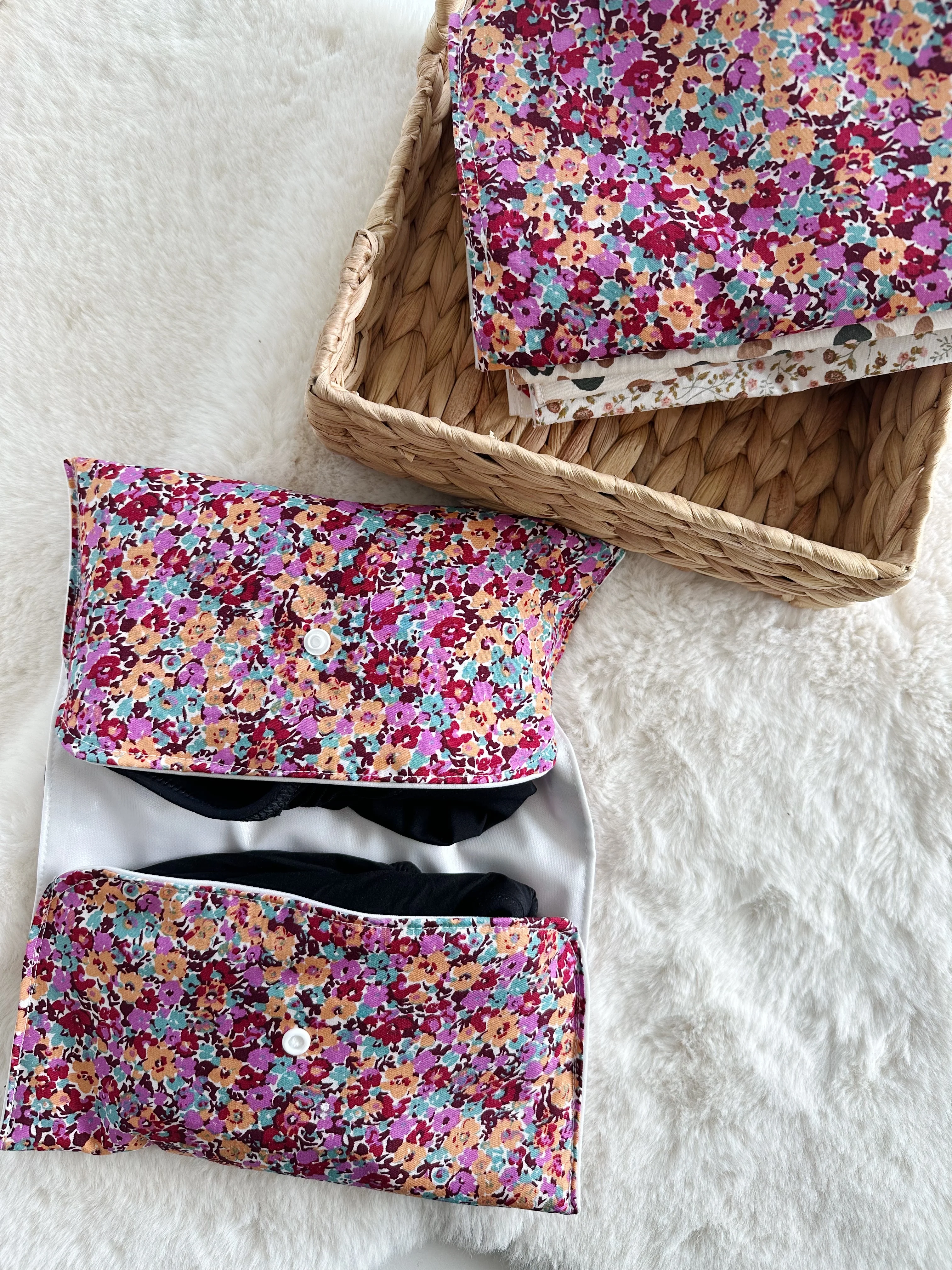 Pochette à culottes menstruelles/serviettes hygiéniques lavables - Image 7